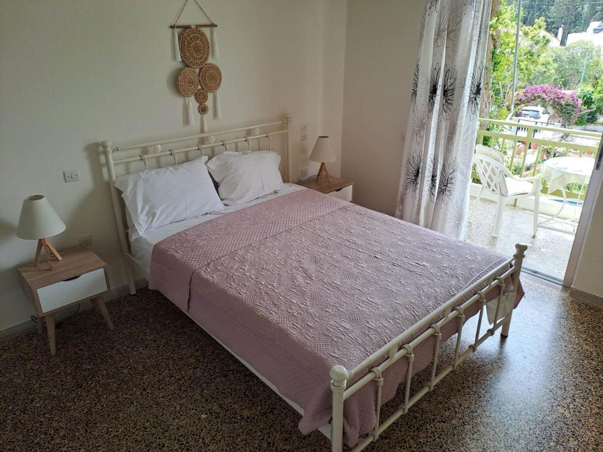 Rois Appartments Poros Town Extérieur photo