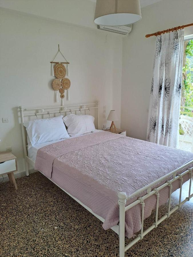 Rois Appartments Poros Town Extérieur photo