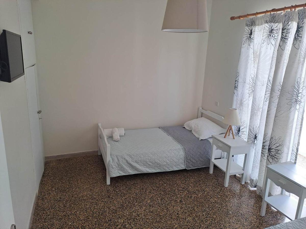 Rois Appartments Poros Town Extérieur photo