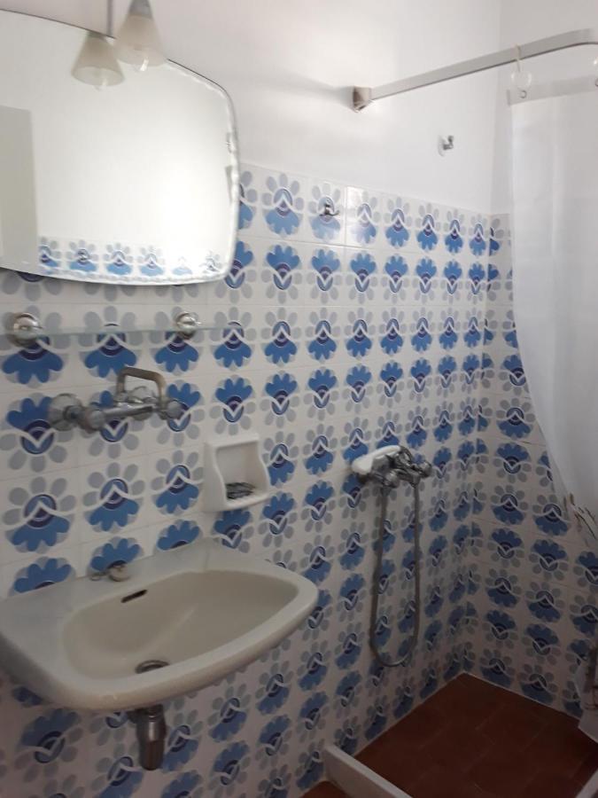 Rois Appartments Poros Town Extérieur photo